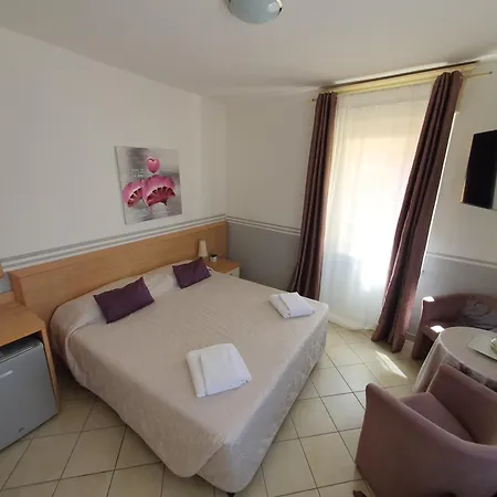 בית הארחה Chiesa