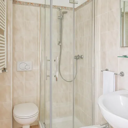 Chiesa בית הארחה